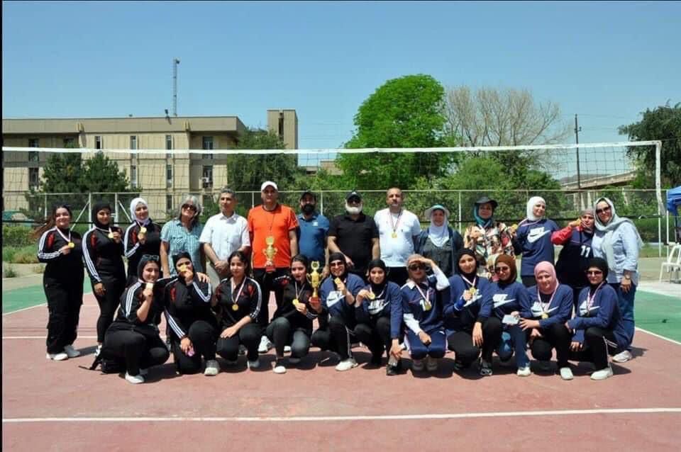 فريق كلية التربية للطالبات يحرز المركز الاول في بطولة كرة الطائرة في جامعة بغداد